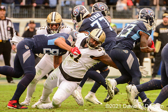 122219-saints@titans025